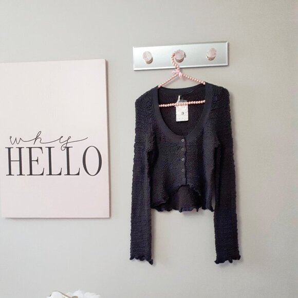 NWT Free People warm grey smocked knit lettuce trim cropped cardigan, M - Picture 9 of 10